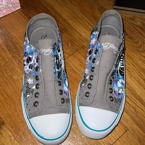 ED HARDY LOWRISE SNEAKERS